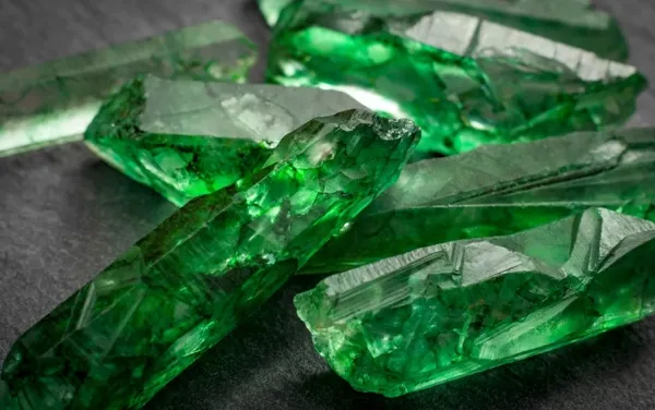 Emerald side view
